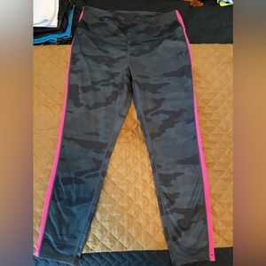 Camo workout legging
